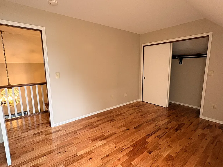 5990 Kirkwall Ct W — Photo 28