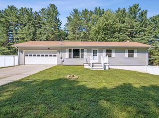 2926 S Sandstone Rd, Jackson, MI 49201