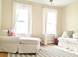 58 3rd St, Newport, RI 02840