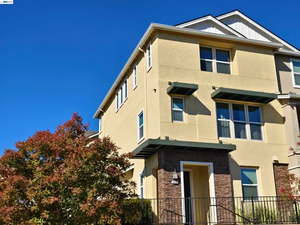 7086 Stags Leap Ln, Dublin, CA 94568