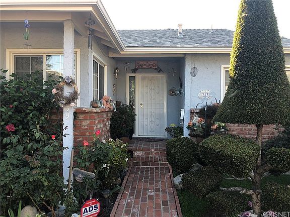 2nd image of 13439 Astoria St