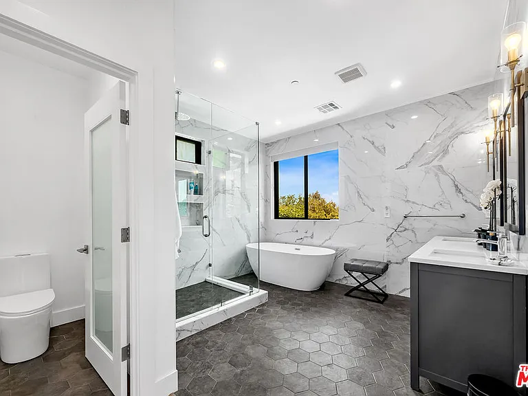 4841 Minden Pl — Photo 33