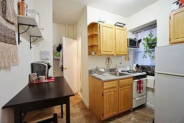 Rented by Best Apartments North Inc