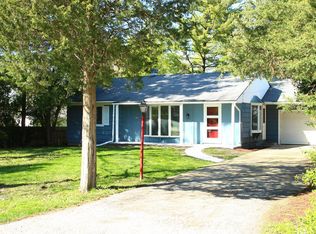 908 Woods St, McHenry, IL 60050