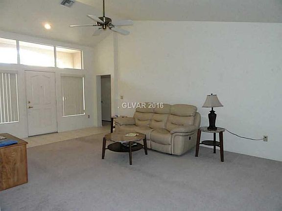 5th image of 9661 Blue Bell Dr