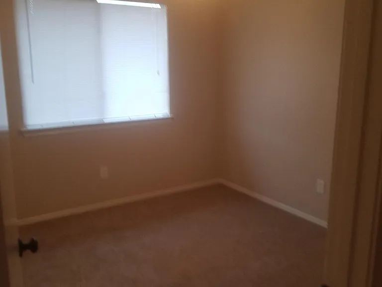 6407 Gray Rdg — Photo 9