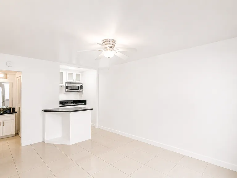 3822 Highland Ave #H — Photo 5