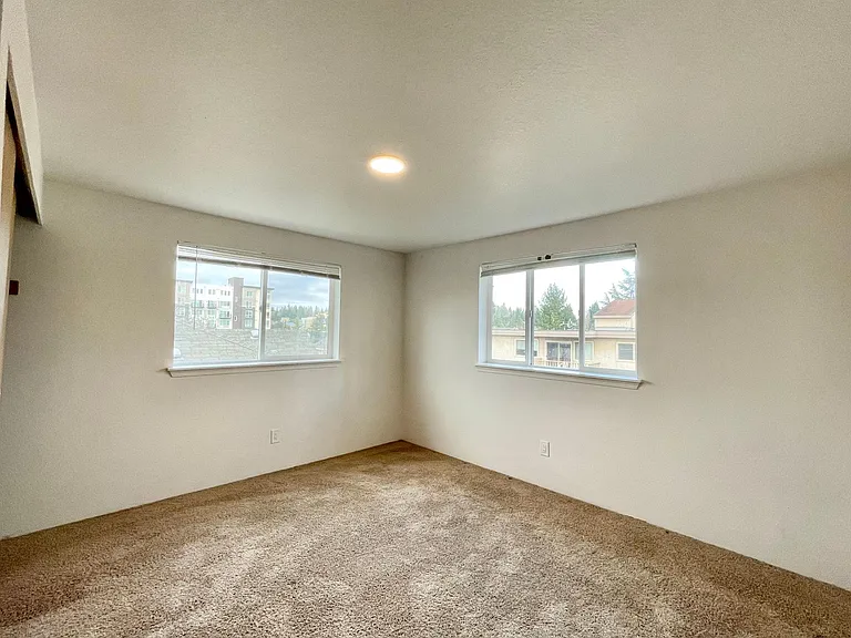 12038 31st Ave NE #206 — Photo 9