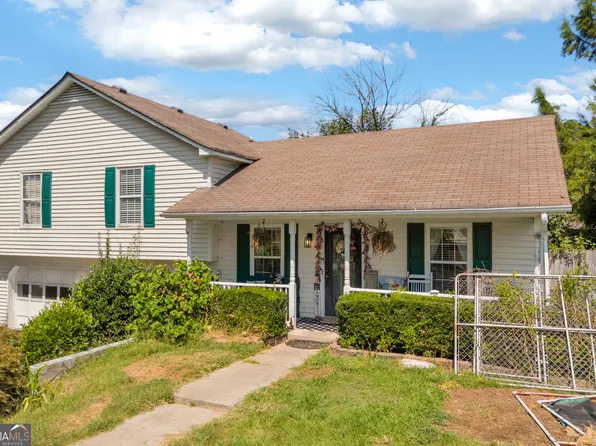 1210 Cabots Dr, Auburn, GA 30011