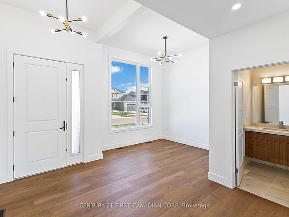 5th image of 23 Greene St