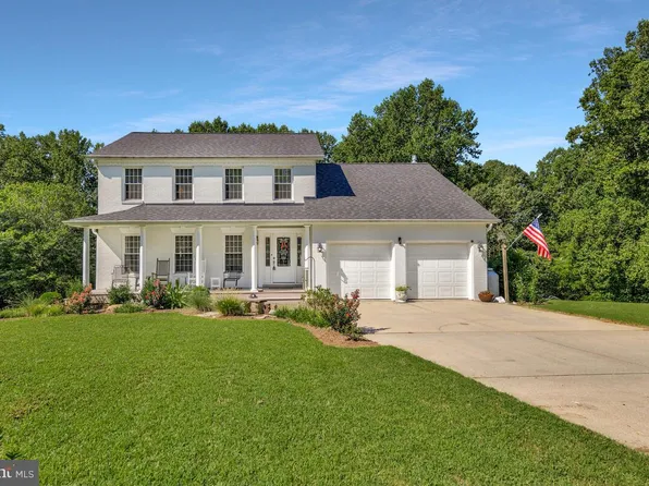 6530 Academy Dr, Owings, MD 20736