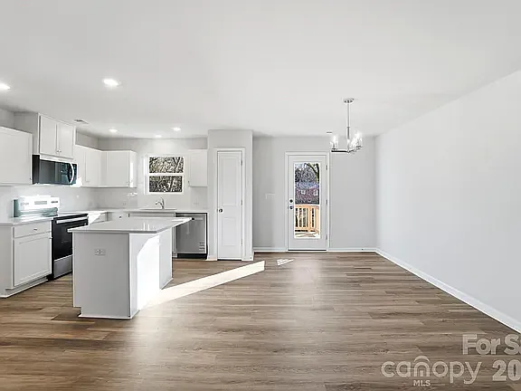 1009 Suncrest Ave — Photo 8