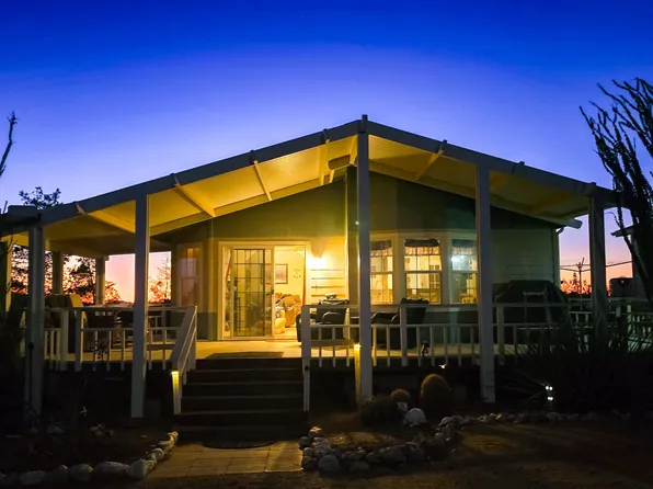 19688 S Diamondback Rd, Yucca, AZ