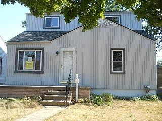 1st image of 628 E Brickley Ave