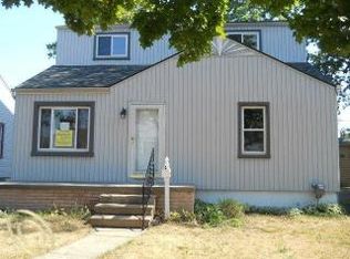 628 E Brickley Ave, Hazel Park, MI