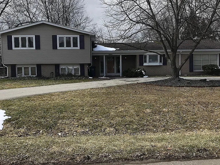 3891 Eastbourne Dr — Photo 1