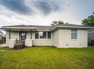 1417 NW 24th St, Lawton, OK 73505