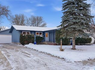112 Brown Cres, Saskatoon, SK S7J2R8
