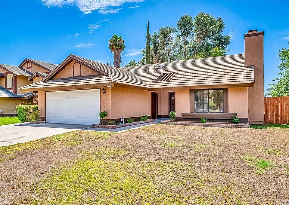 1st image of 25197 Desert Willow Dr