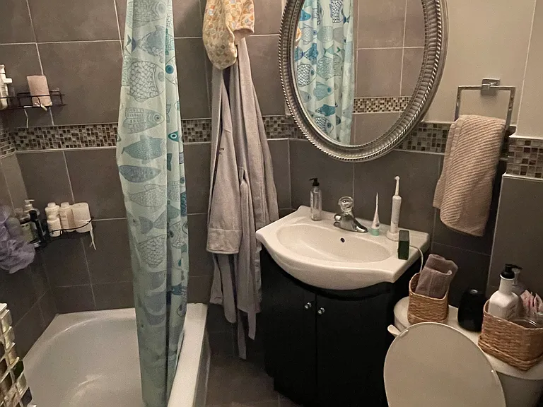 328 Frank St #4 — Photo 12
