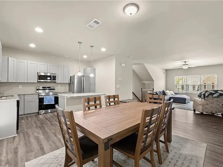 4202 Chatham Ridge Dr — Photo 34