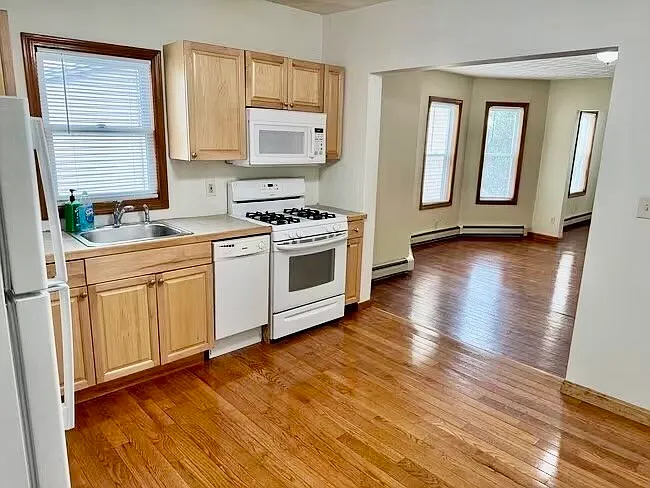64 Paris St #1 — Photo 6