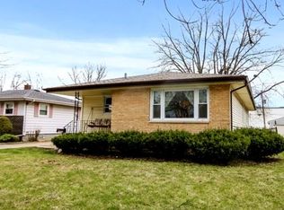 17026 Community St, Lansing, IL 60438