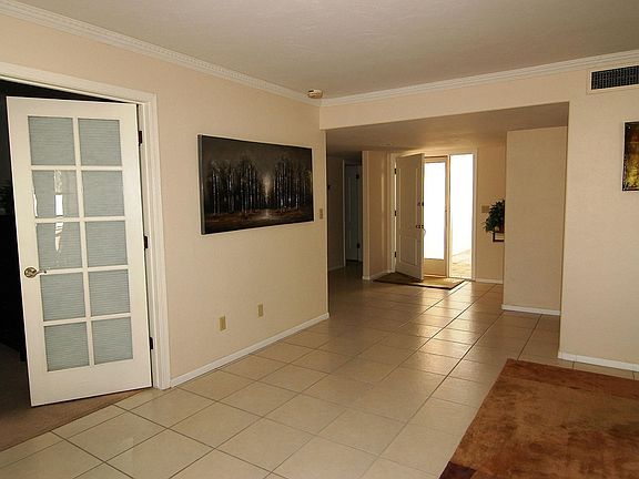 3rd image of 2784 W Casas Dr