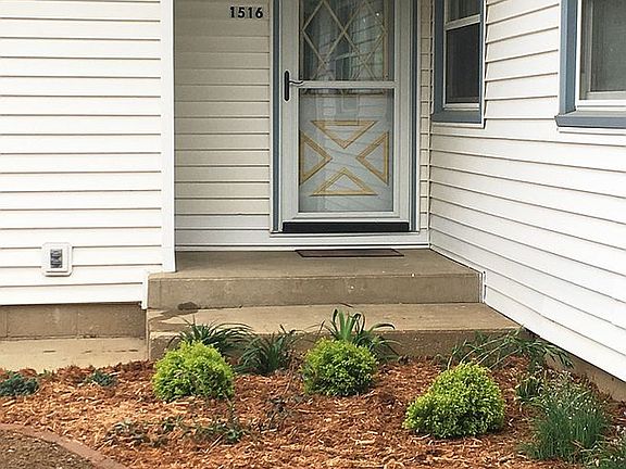 Newly landscaped entrygarden