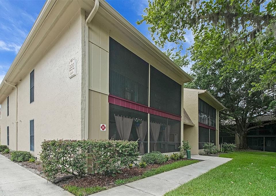 1st image of 220 Moree Loop APT 2