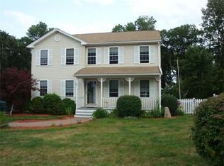 14 Colonial Dr, Southbridge, MA 01550