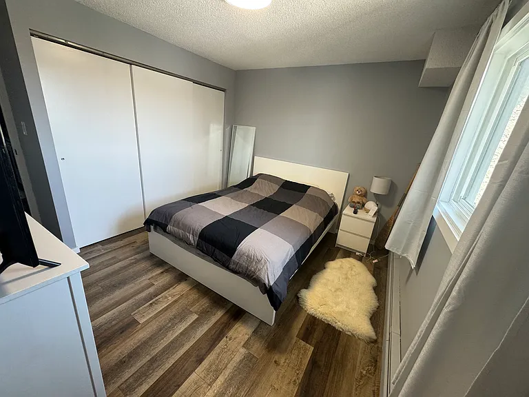201 Victor Lewis Dr — Photo 12