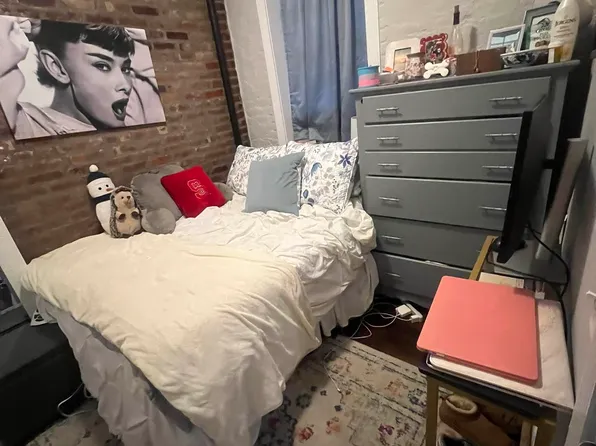 147 A Avenue image 3 of 7