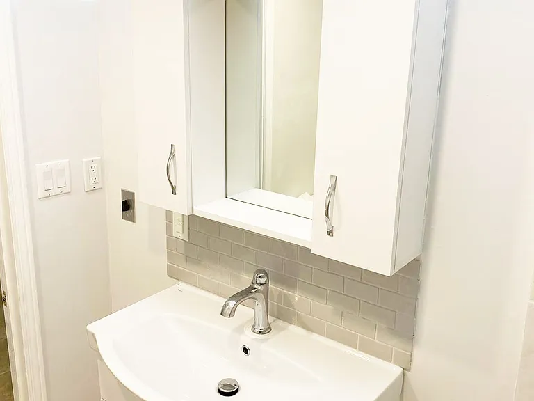 71 Belfry Dr #2 — Photo 18