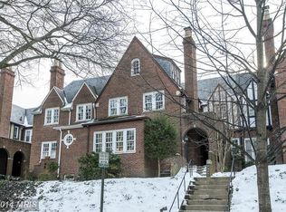 1542 44th St NW, Washington, DC 20007