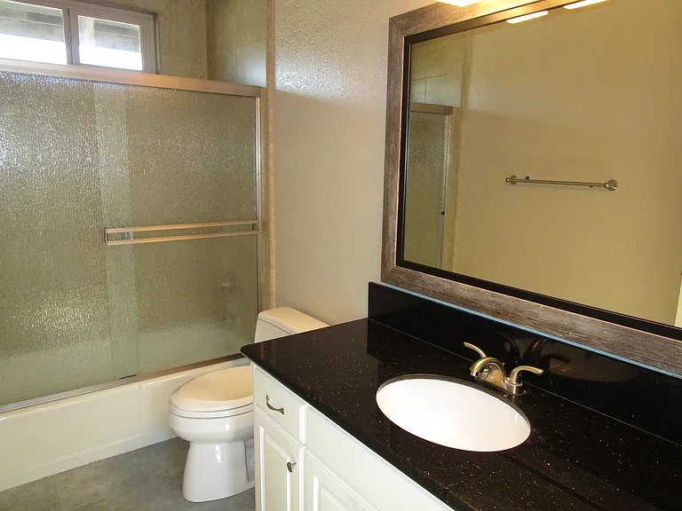 135 Donnas Ln — Photo 13