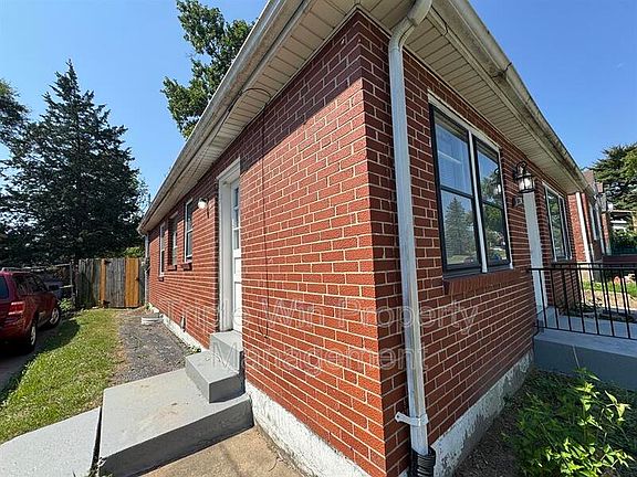 3rd image of 8334 Elmore Ave