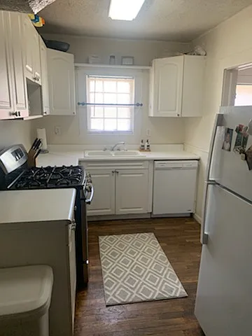 131 S Lewis St — Photo 4