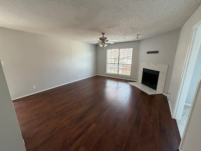 4777 Cedar Springs Rd #4D — Photo 1