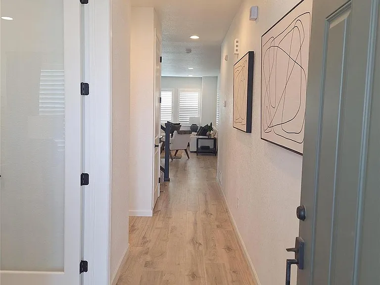 7958 Adams Fork Ave — Photo 6