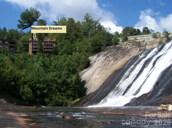 78 Upper Tanglewood Rd #6, Lake Toxaway, NC 28747