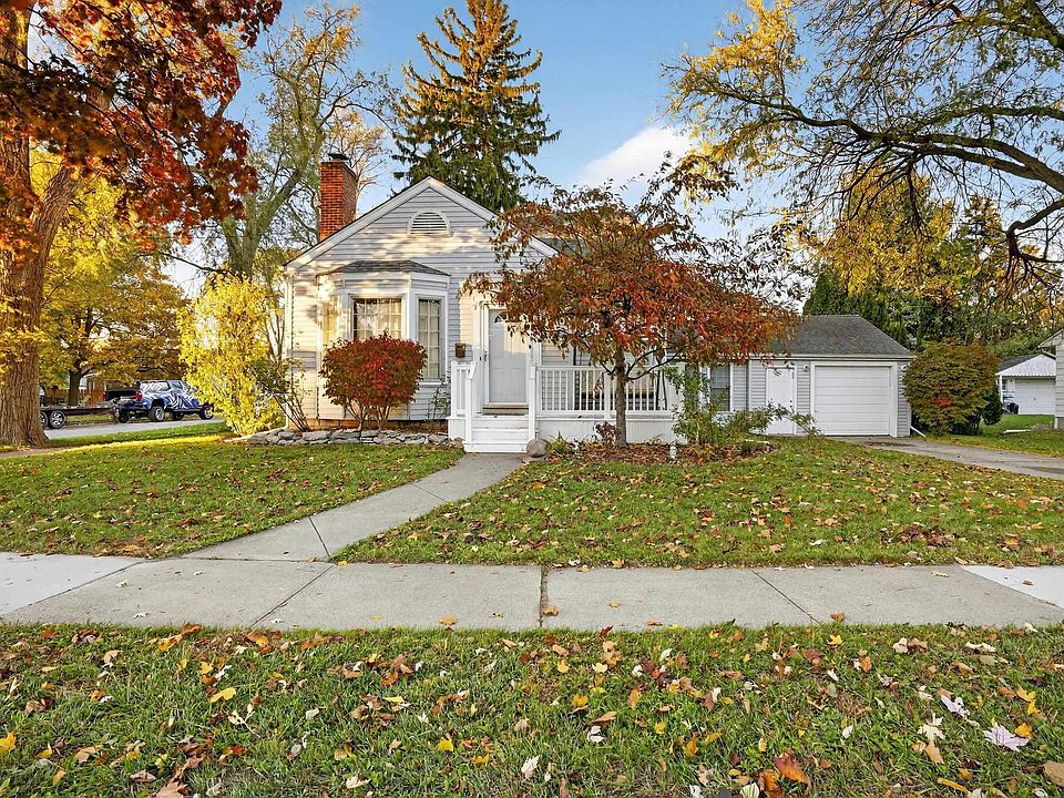 1st image of 3320 W Genesee Ave