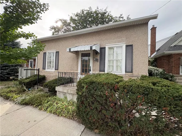 206 Kenilworth Ave S, Hamilton, ON L8K 2T4