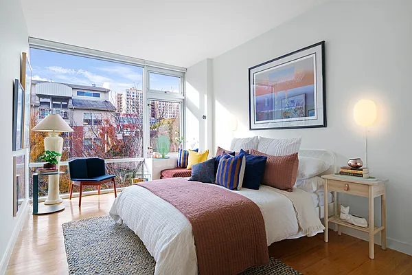 Sold by Compass | media 26