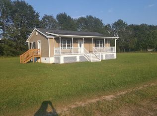 1118 Pine Grove Rd, Lugoff, SC 29078