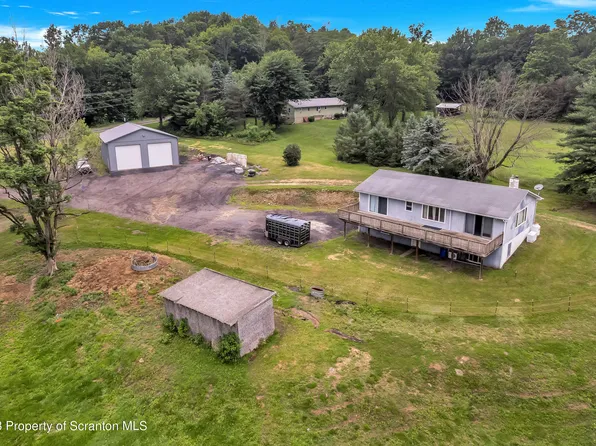 128 Hollisterville Hwy, Moscow, PA 18444