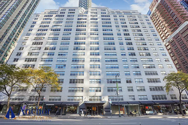 Rented by Anchor Associates | media 32