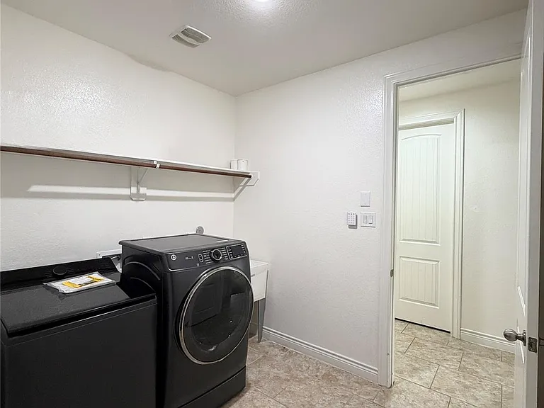 6515 Sterling Shores Ln — Photo 25