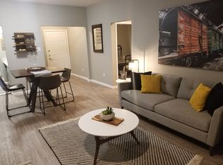 Oakwood Creek, Dallas, TX 75231