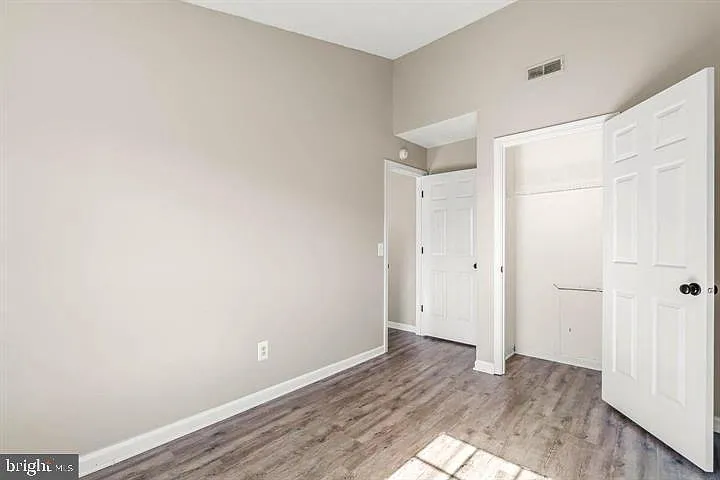 3074 Madden Ct — Photo 8